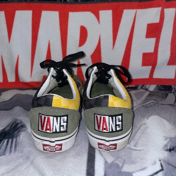 Vans - Picture 3 of 6
